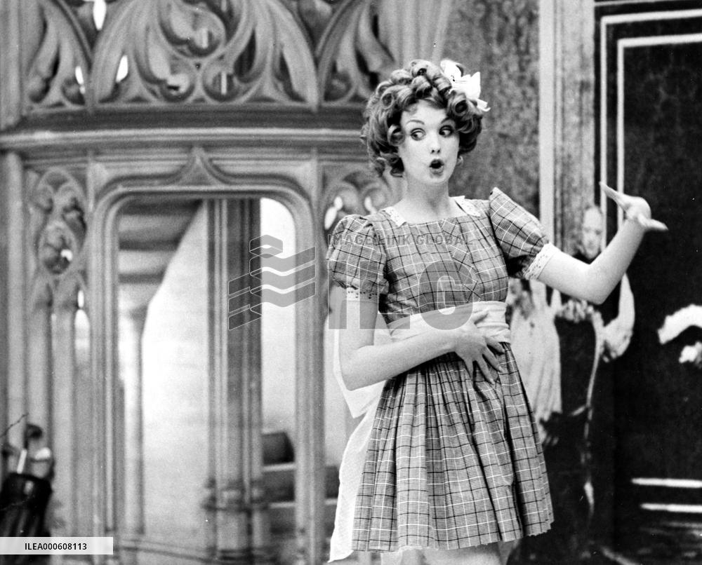 Who are you, Polly Maggoo?