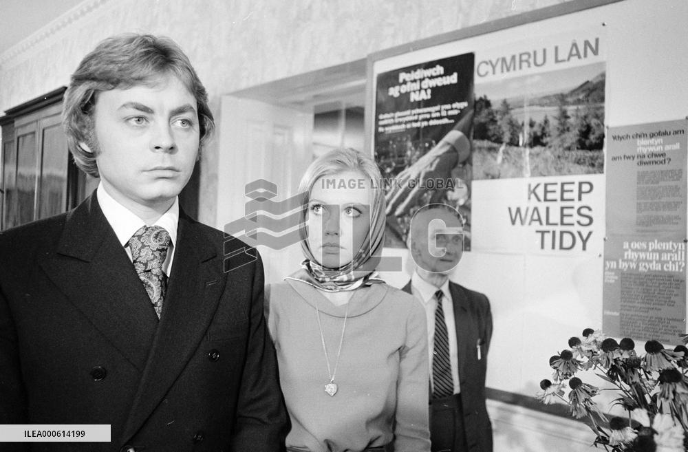 Endless Night (1972) Film