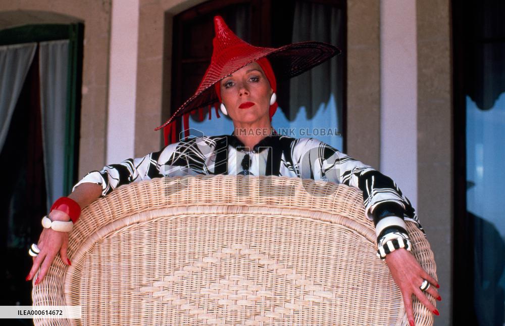 Evil under the Sun (1982) Film