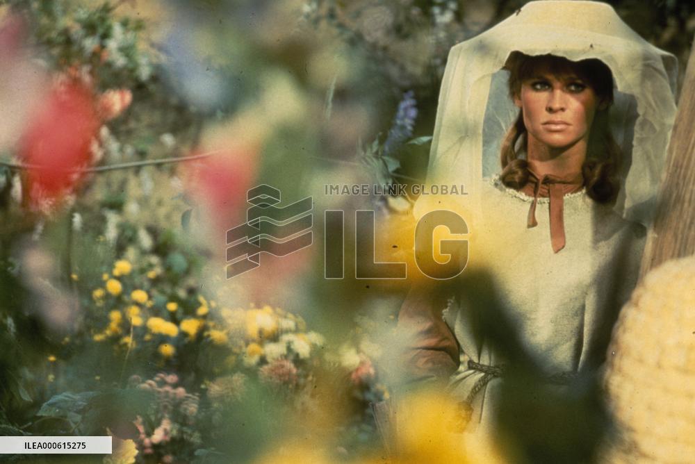 Far from the Madding Crowd (1968) Film