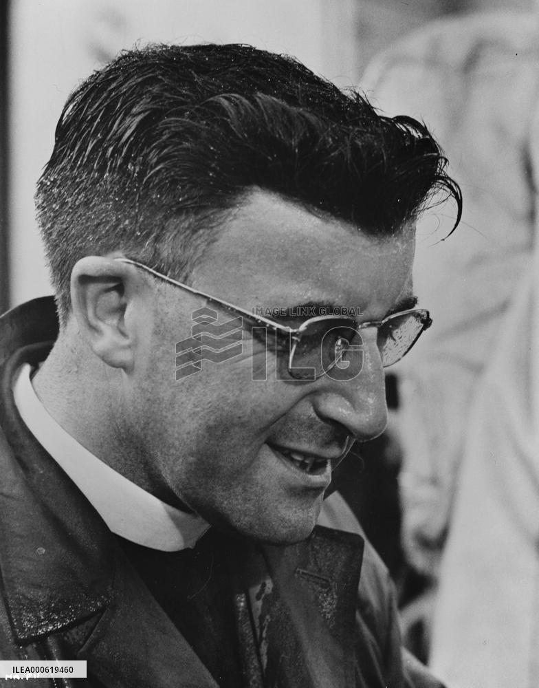 Heavens Above (1963) Film
