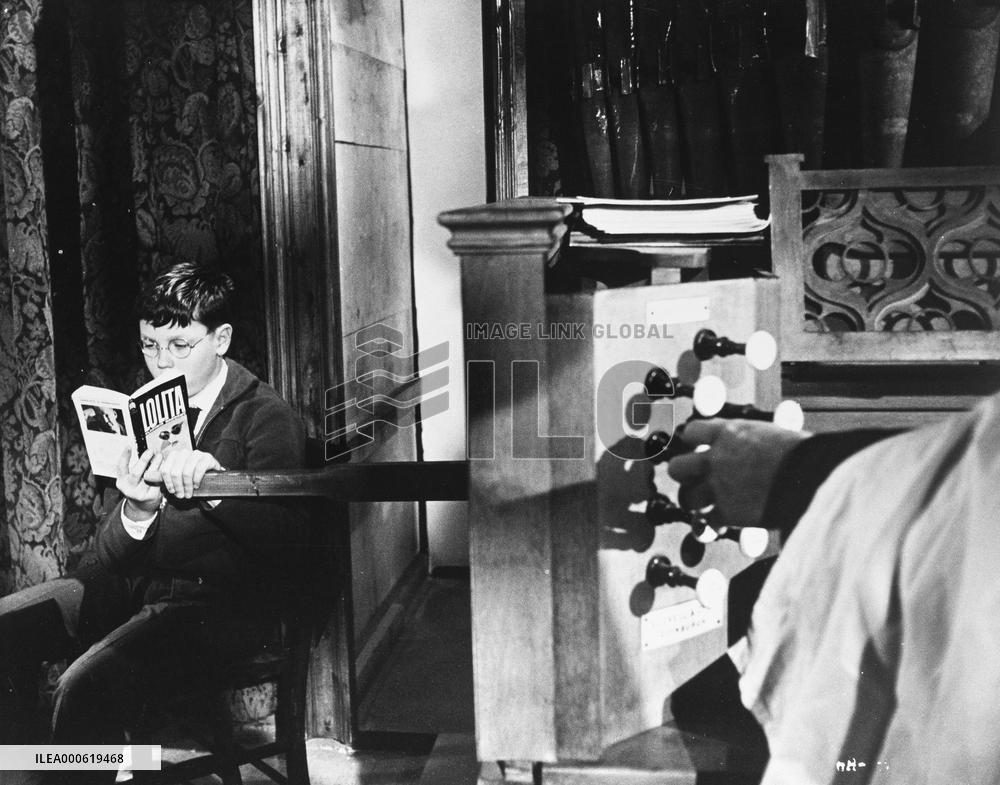Heavens Above (1963) Film