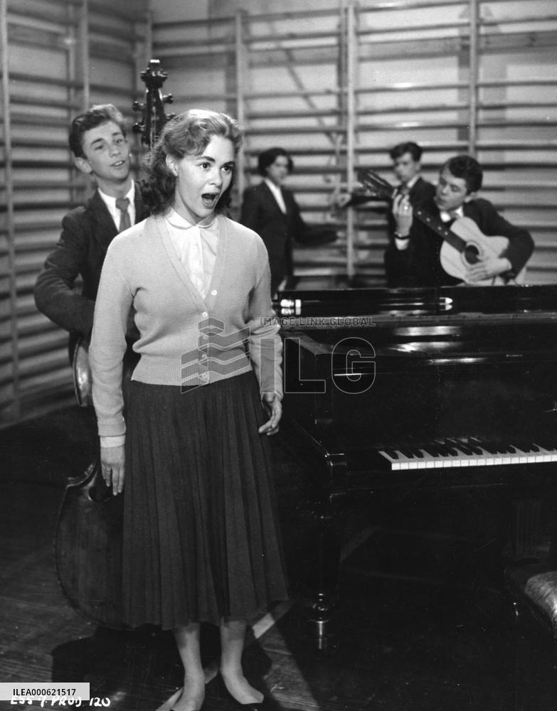 It's Great to be Young (1956) Film