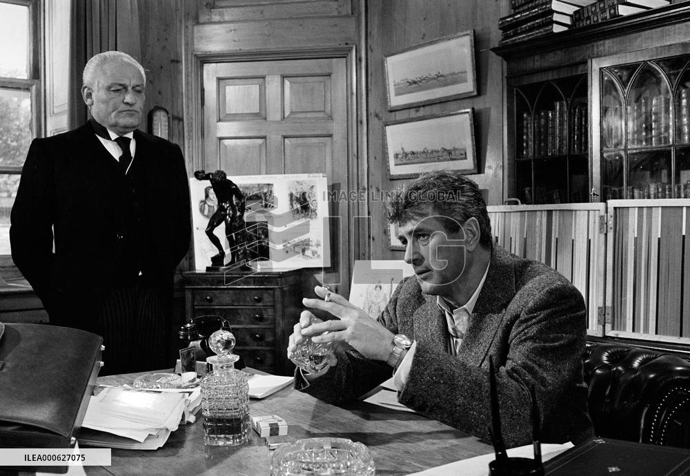 The Mirror Crack'd film (1980)