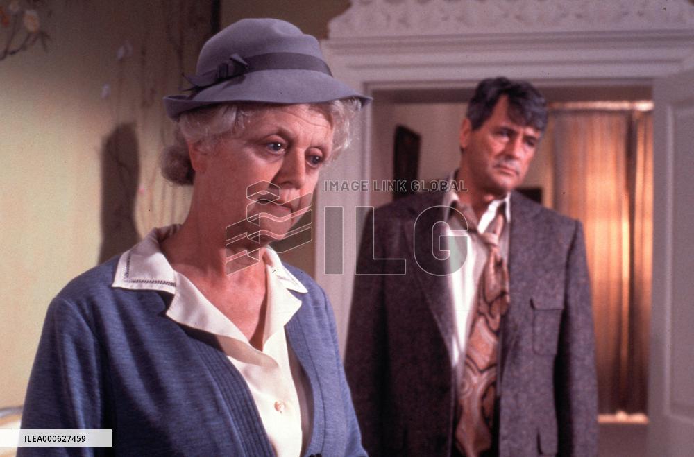 The Mirror Crack'd film (1980)