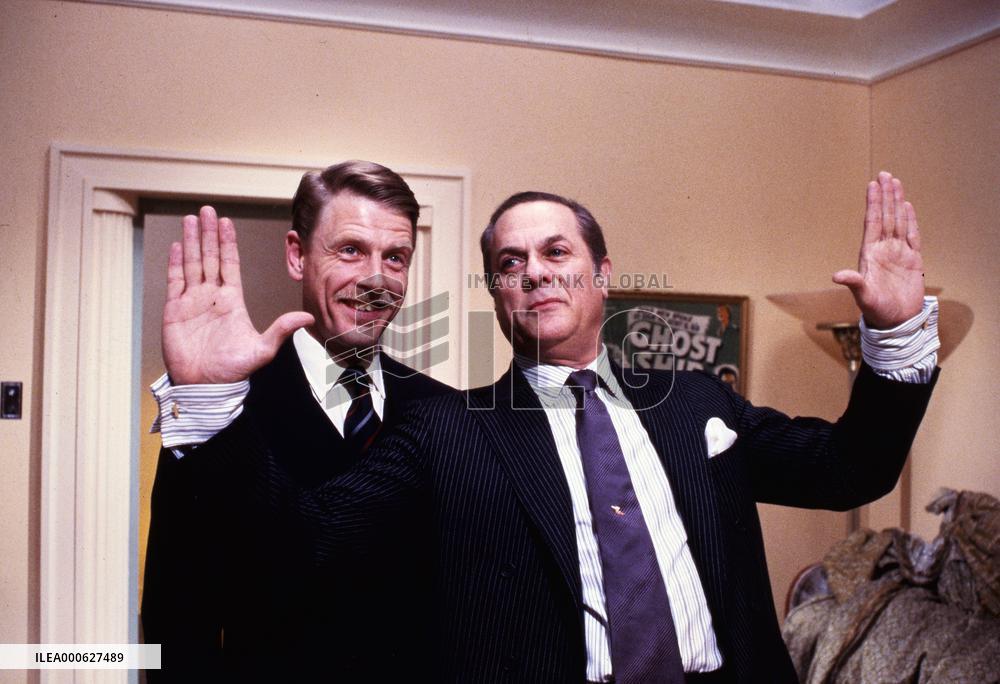 The Mirror Crack'd film (1980)