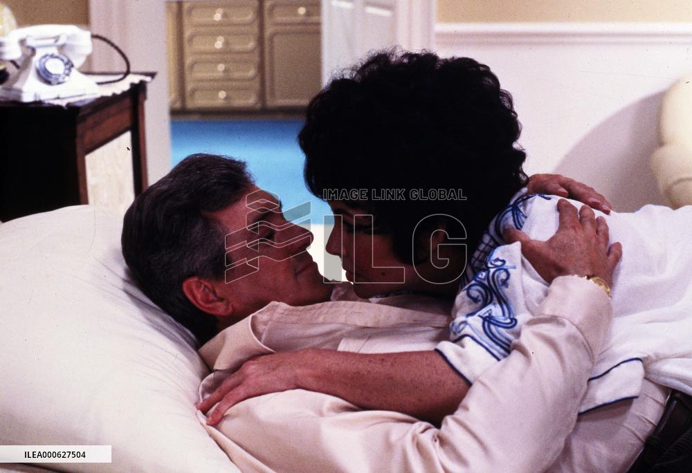 The Mirror Crack'd film (1980)