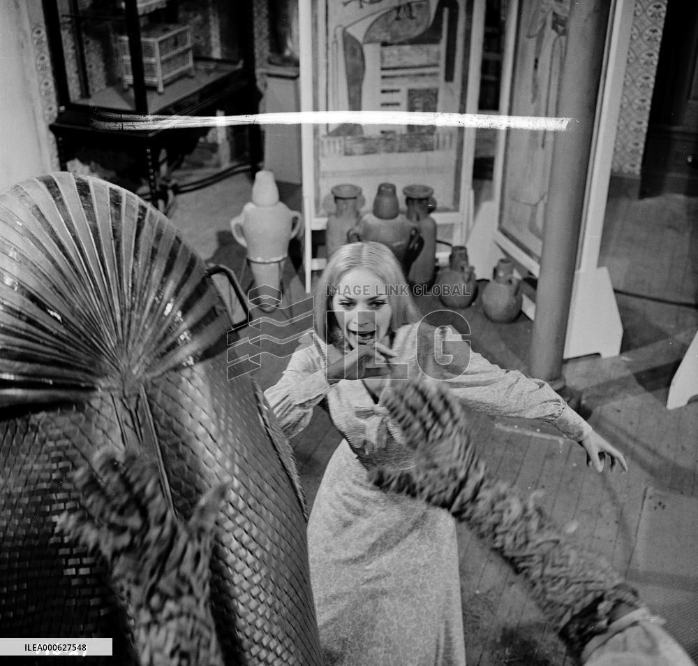 The Mummy's Shroud (1967) Film