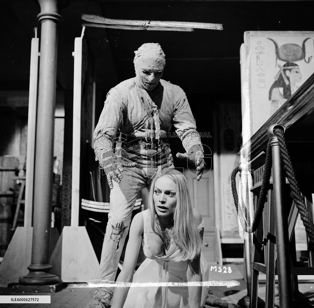 The Mummy's Shroud (1967) Film