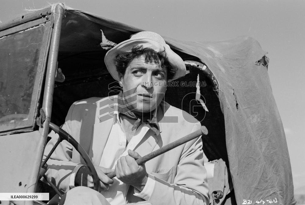Sammy Going South (1963) Film