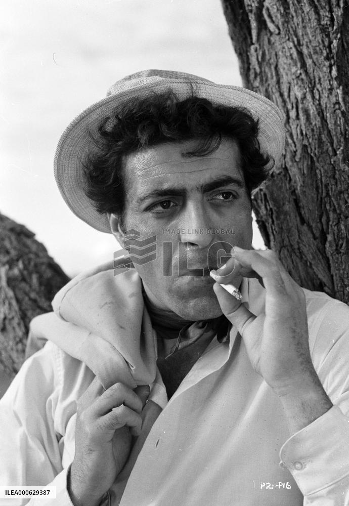 Sammy Going South (1963) Film