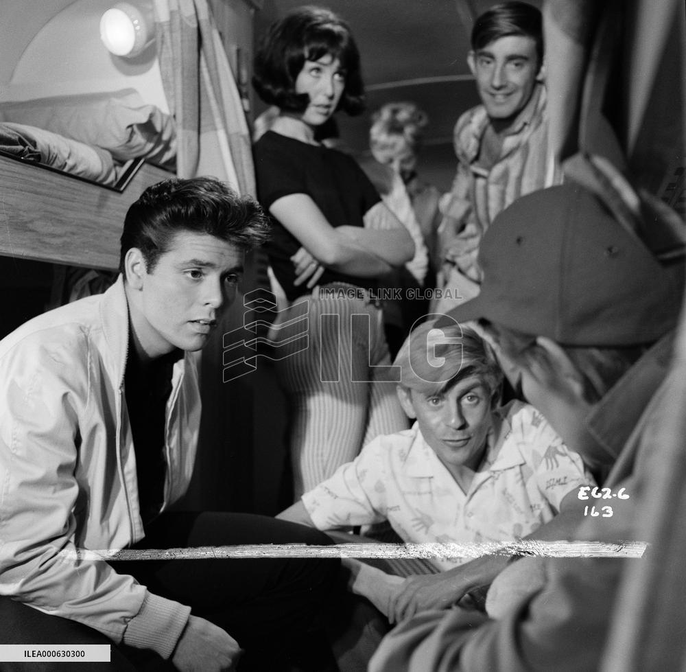 Summer Holiday (1963)