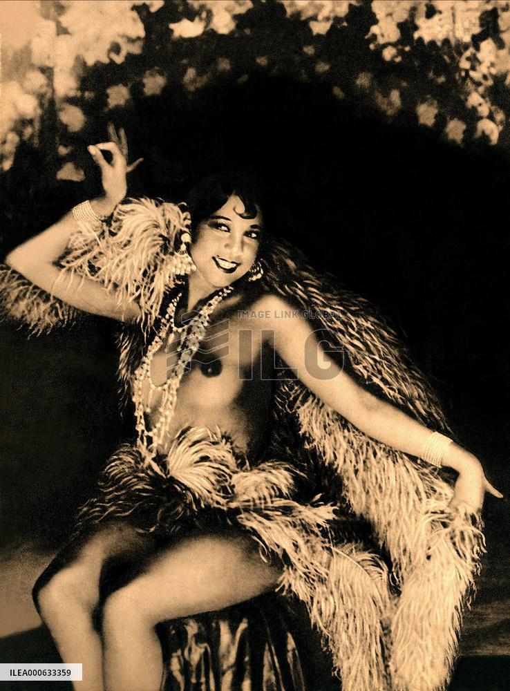 Siren Of The Tropics  film (1927)