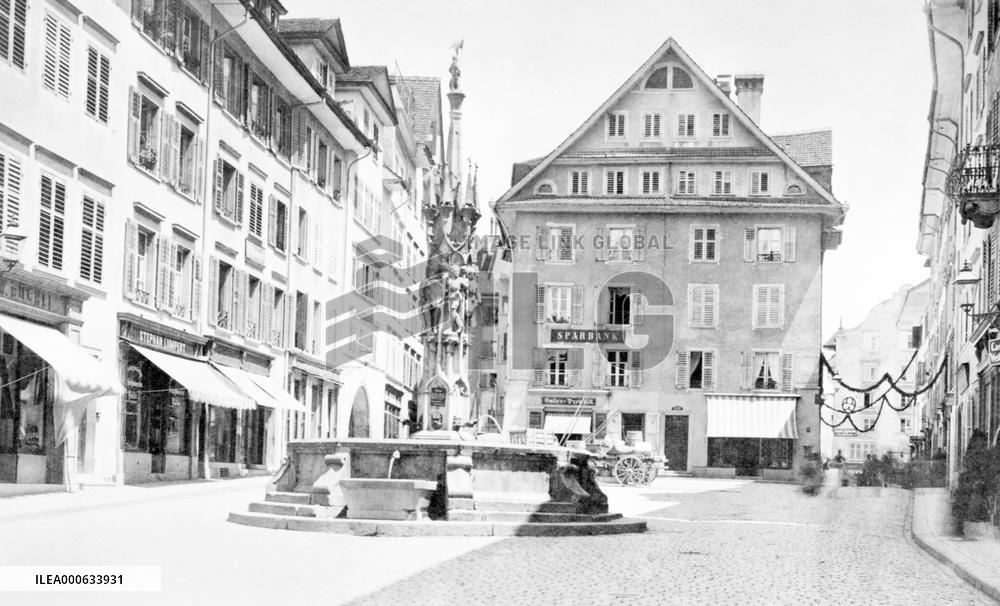 Lucerne, Weinmarket c1870