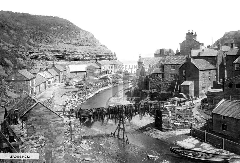 Staithes, the Bridge 1886