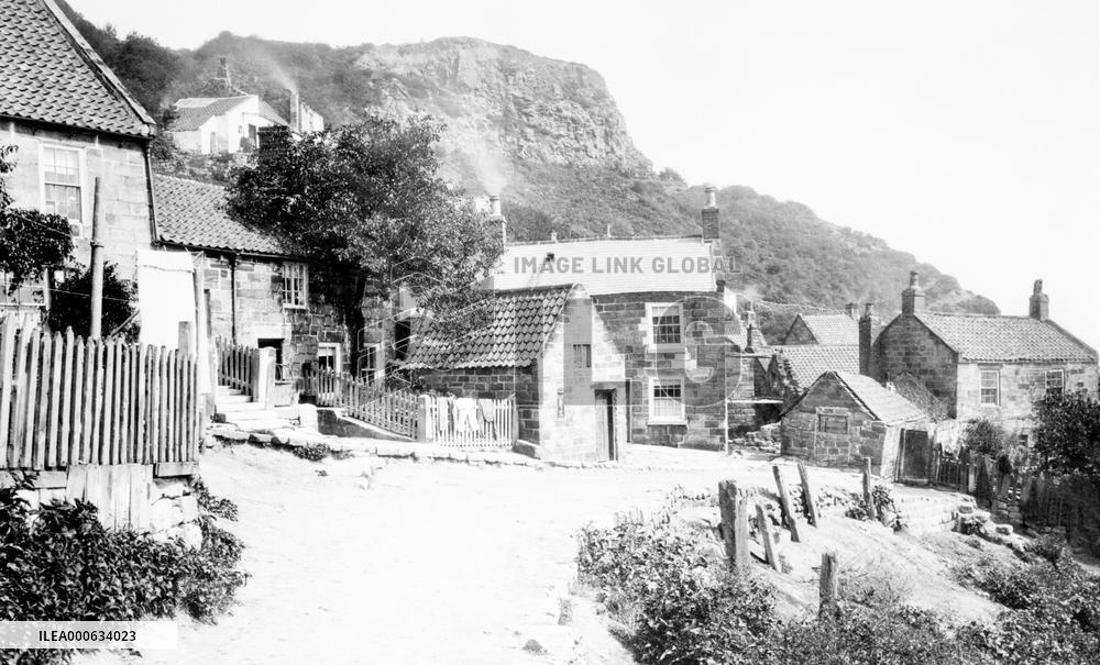 Runswick, the Village 1886