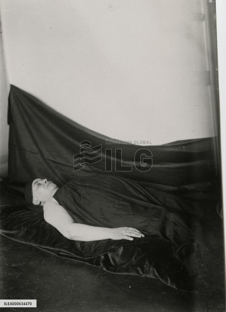 French transfiguration medium Eugenie Picquart