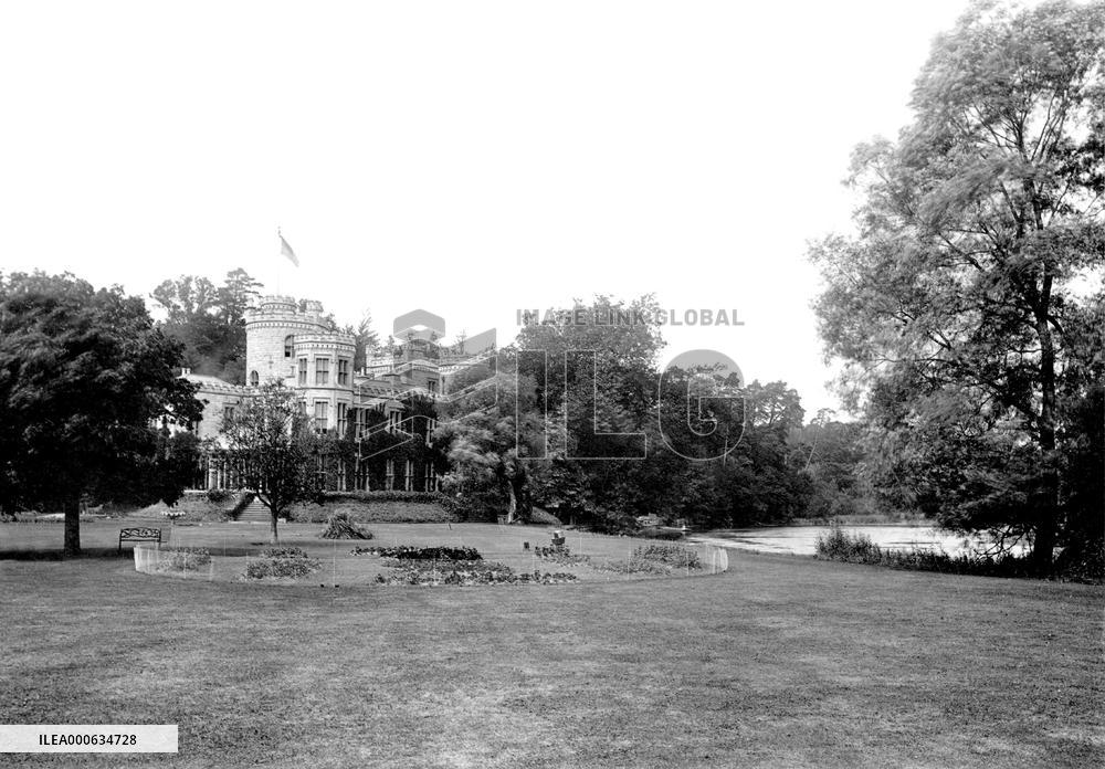 Ringwood, Avon Castle 1891