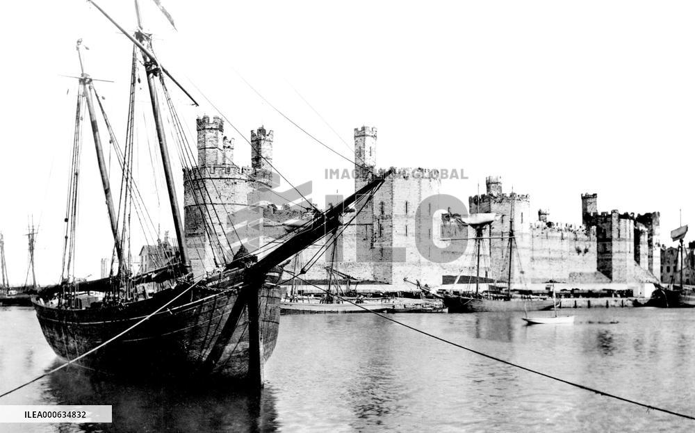 Caernarfon, the Castle 1891