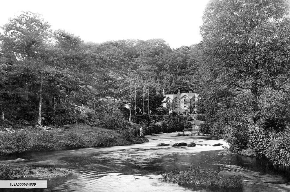 Capel Curig, Tan-y-Bwlch Hotel 1891