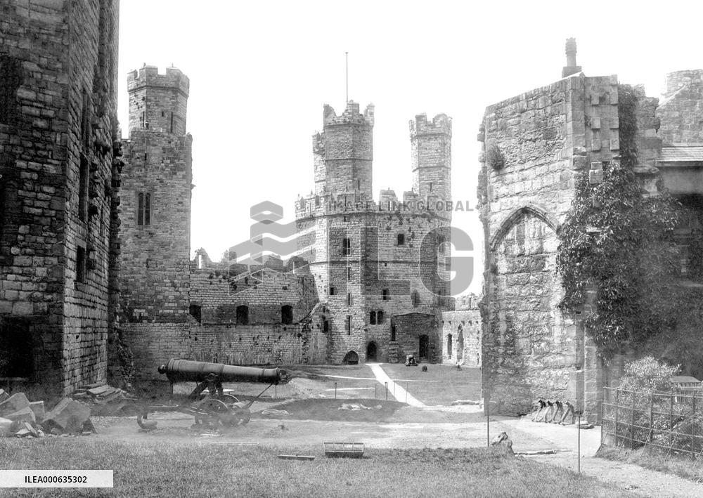 Caernarfon, the Castle 1890