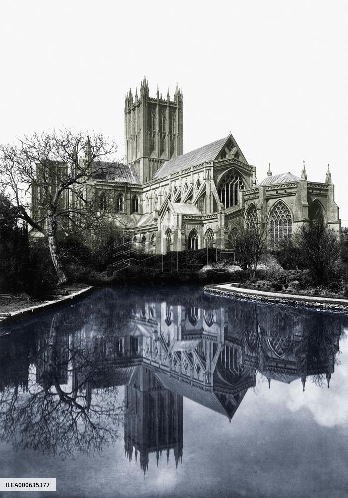 Wells, Cathedral, west front 1890