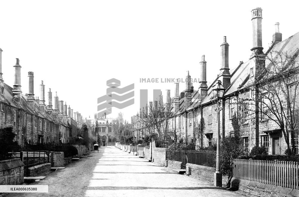 Wells, Vicars Close 1890