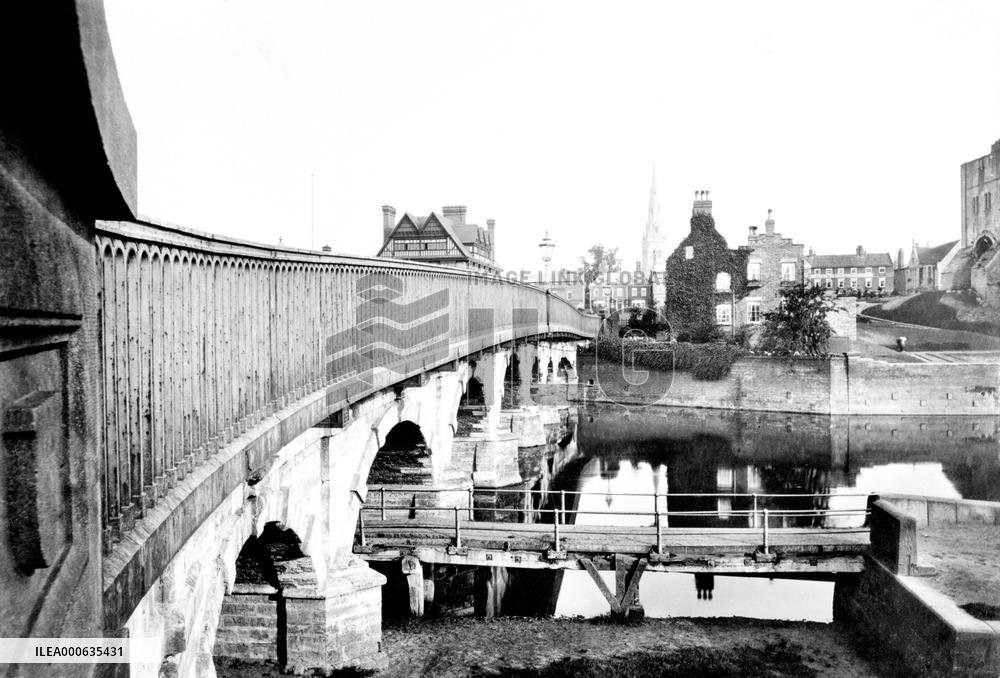 Newark-on-Trent, Town Bridge 1890