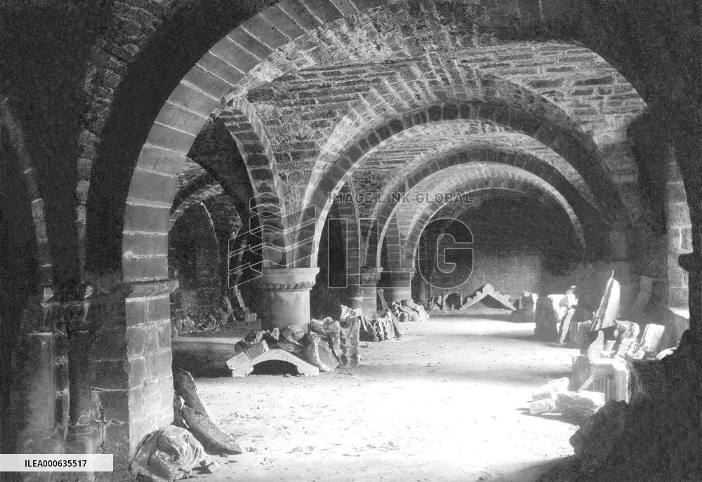 Chester, the Cathedral Crypt 1888