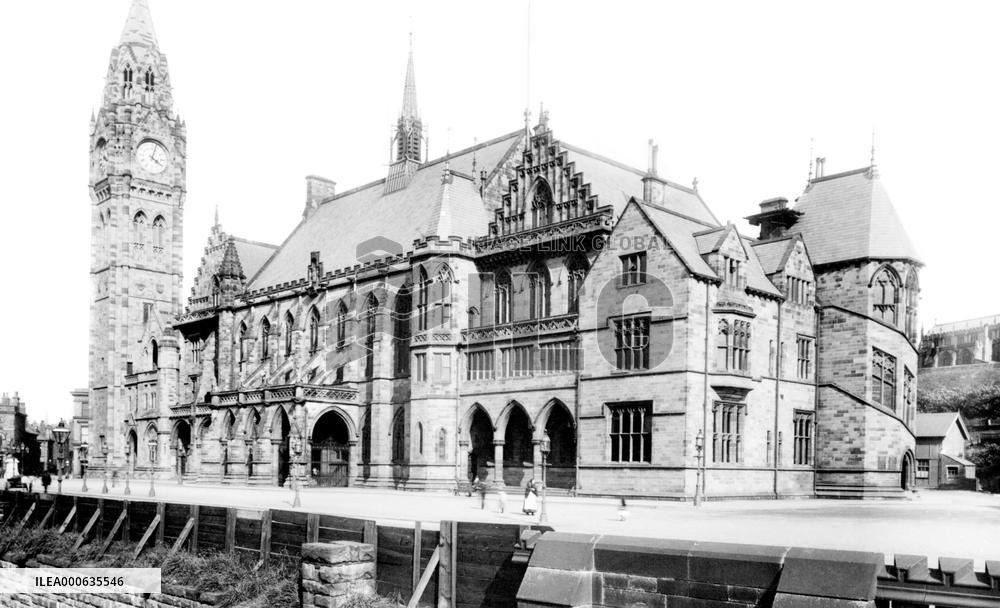 Rochdale, Town Hall 1892