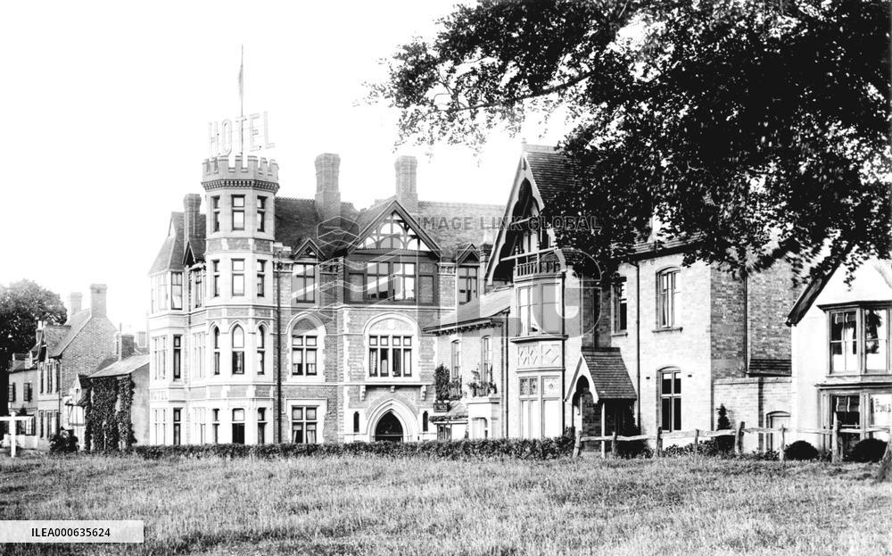 Kenilworth, the Abbey Hotel 1892