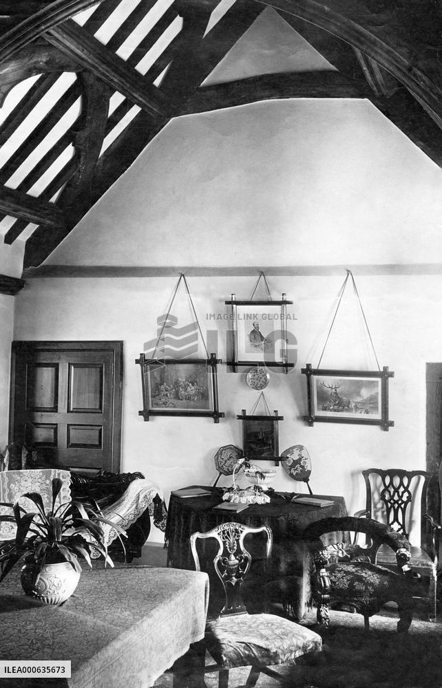 Dunster, the Luttrell Arms, Oak Room 1892