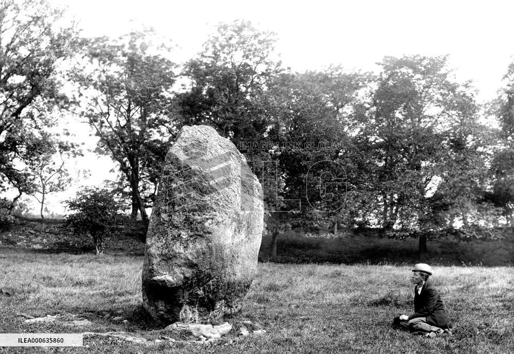 Eamont Bridge, Mayburgh Henge 1893