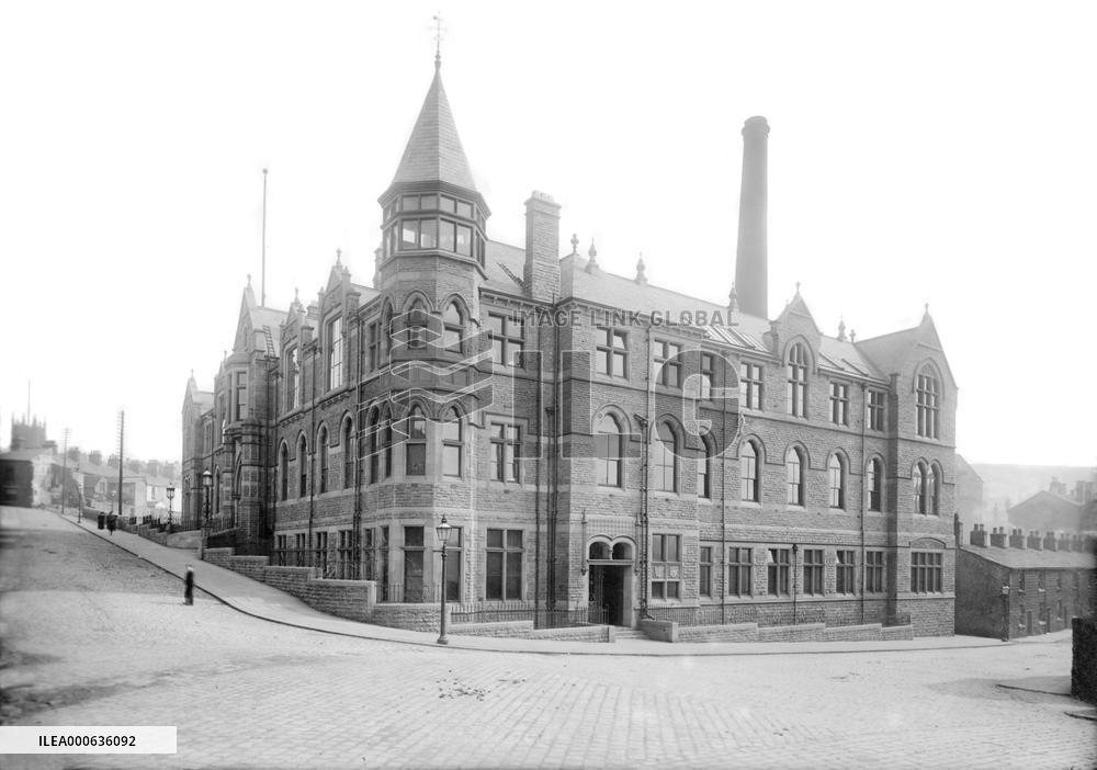 Blackburn, Darwen Technical School 1895