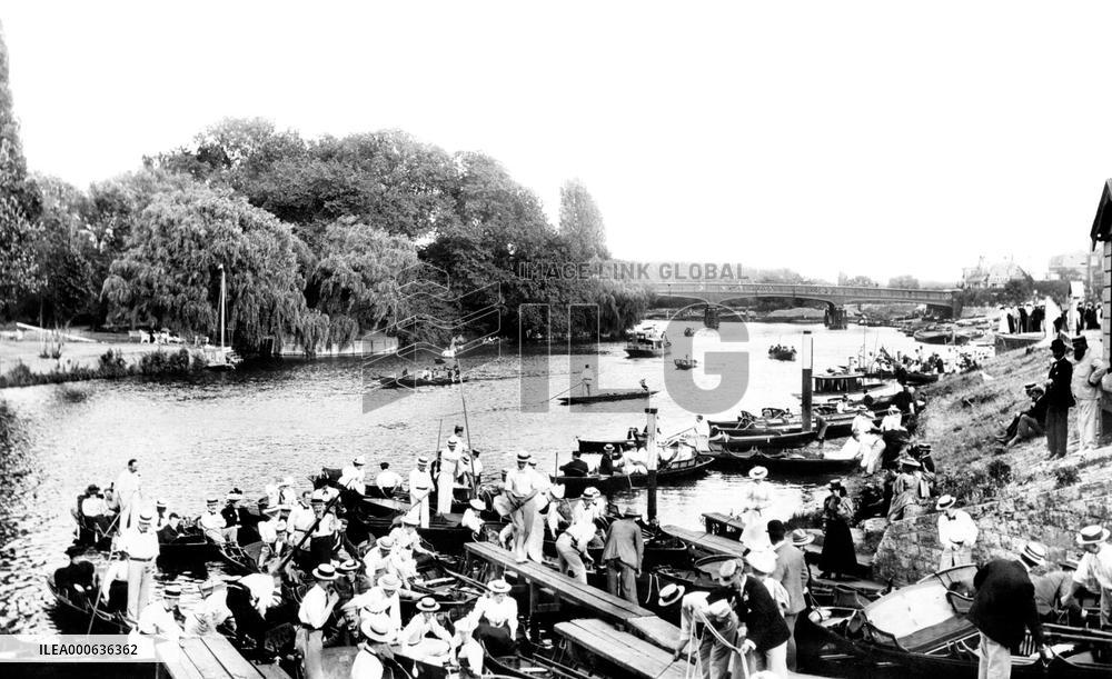 East Molesey, the Lock 1896