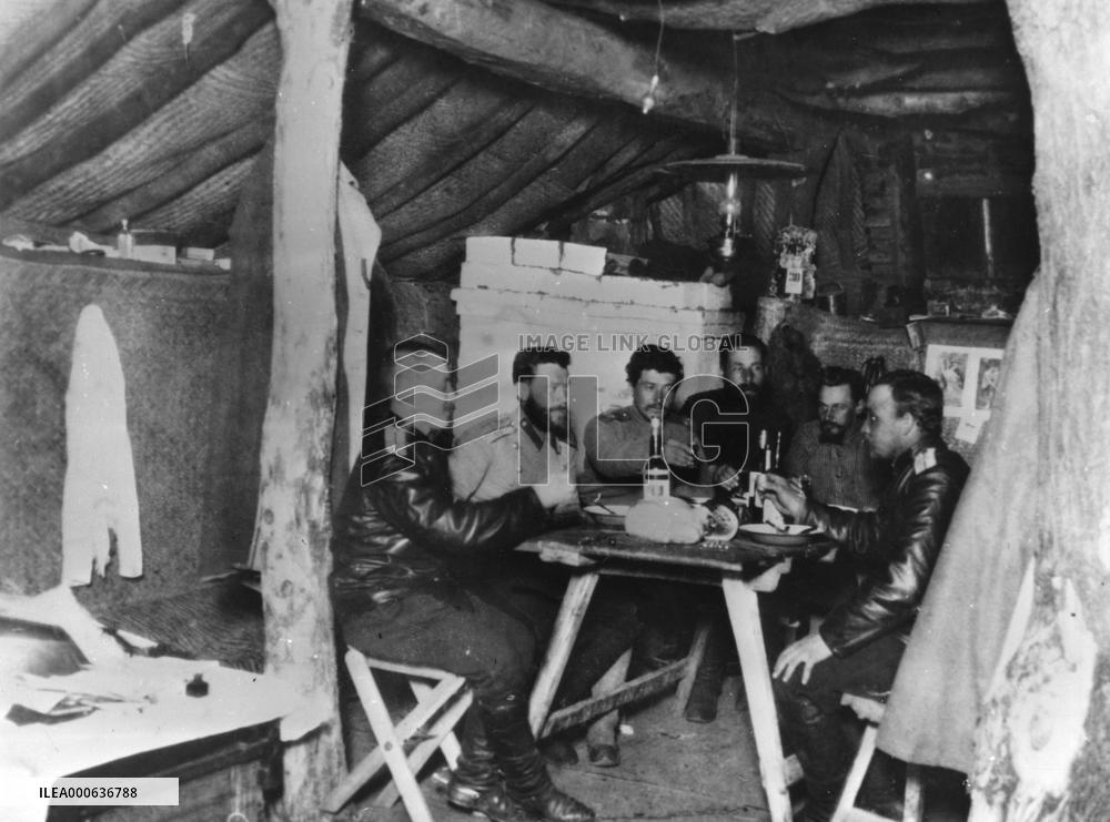 Russian Officers Relax during Japanese War