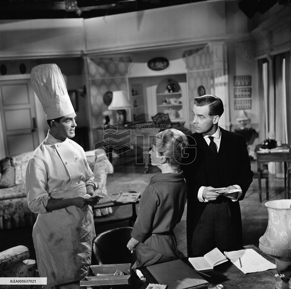 The Amorous Prawn (1962) Film