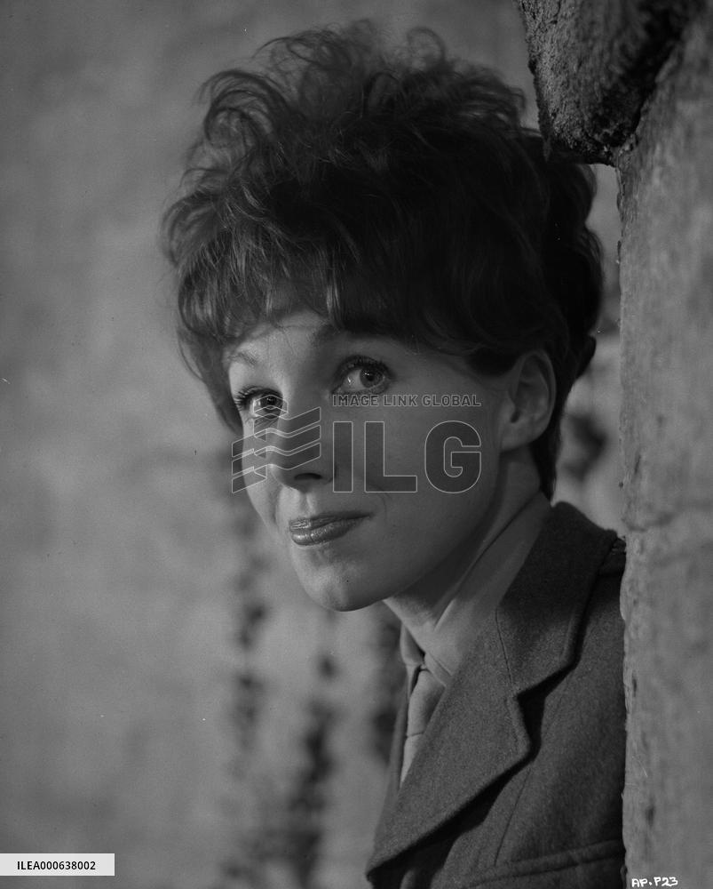 The Amorous Prawn (1962) Film