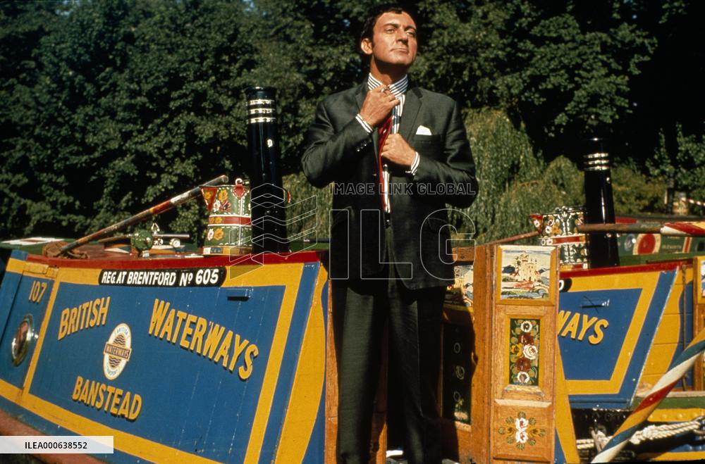 The Bargee (1964) Film