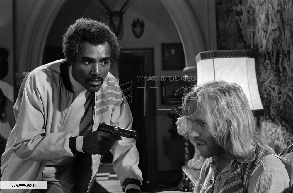 The Beast Must Die (1974) Film