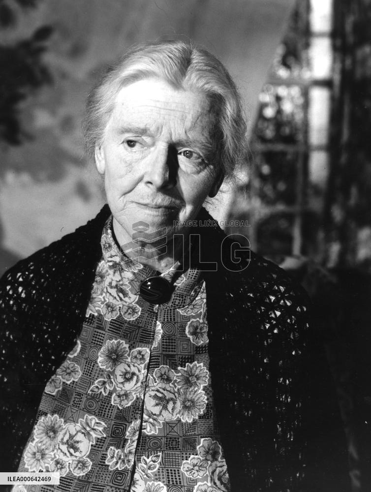 Let's Be Happy (1957) Film