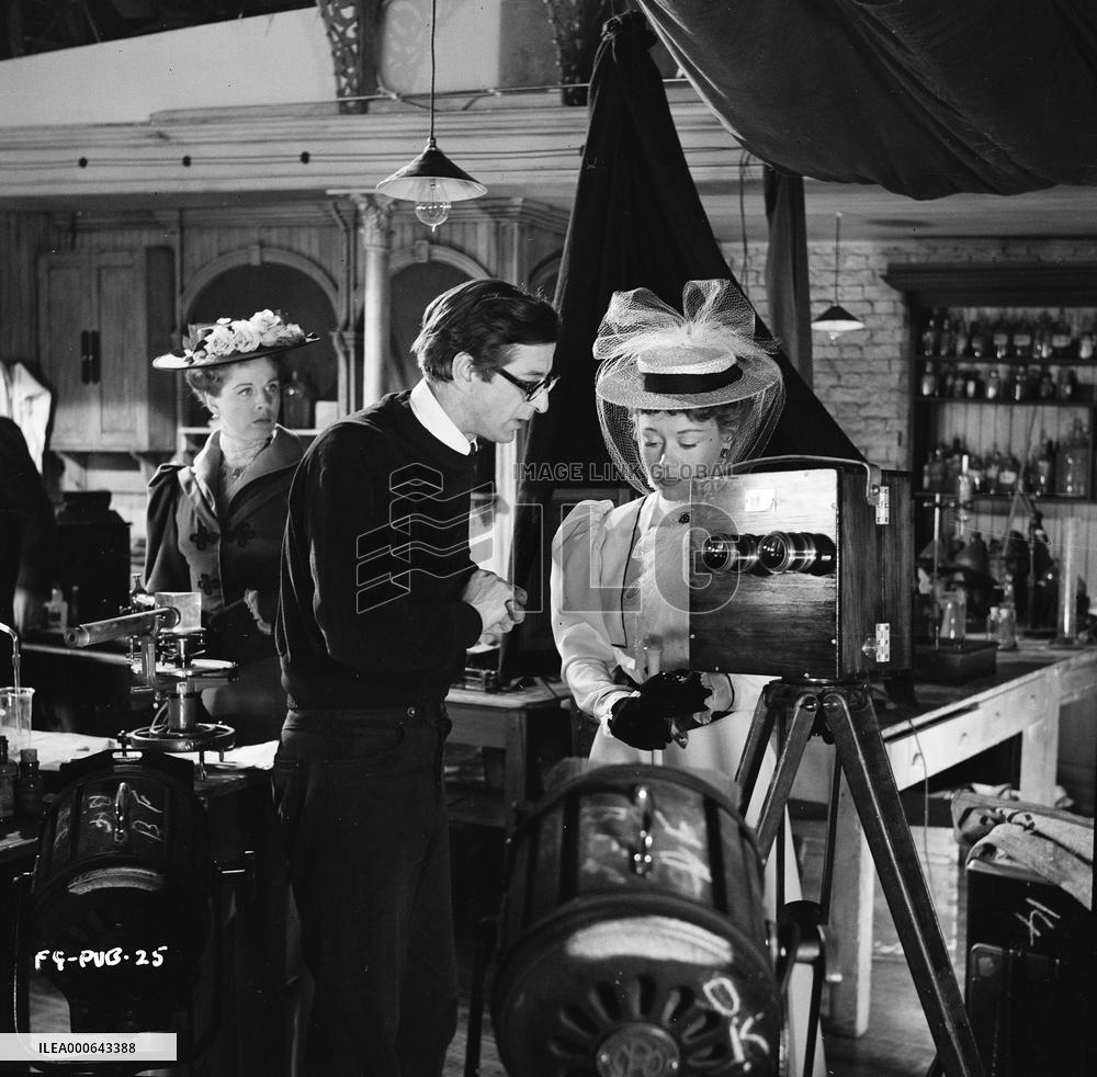 The Magic Box (1952) Film