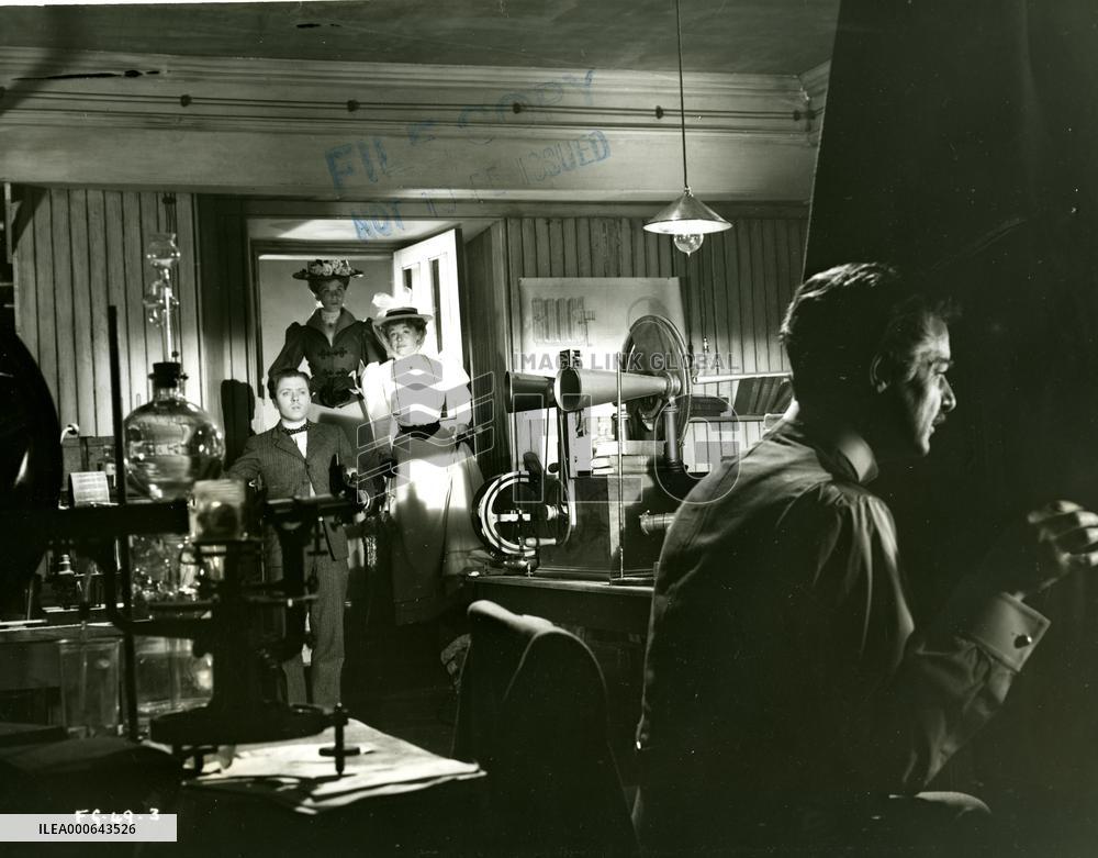 The Magic Box (1952) Film