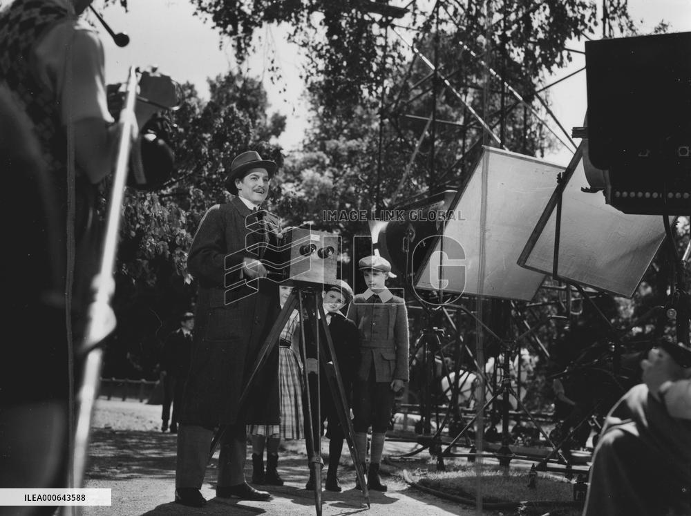 The Magic Box (1952) Film