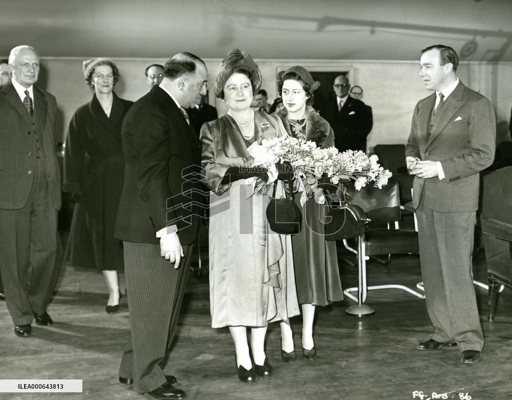 Queen Mother visiting Ealing Studios and Magic Box set