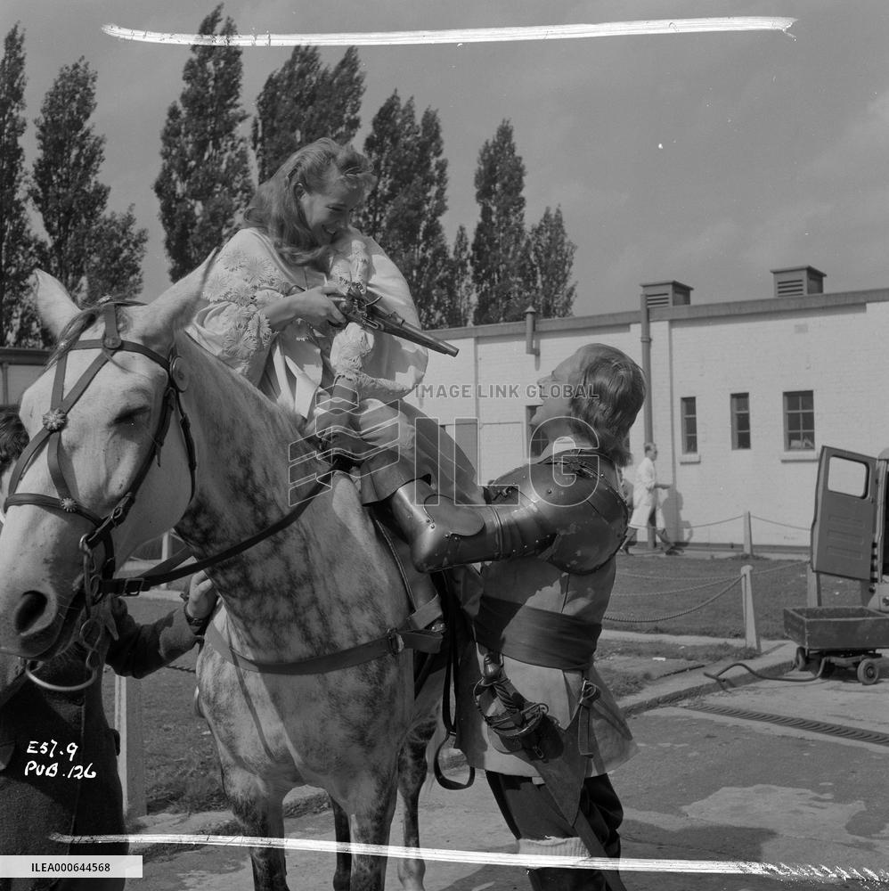 The Moonraker (1958) Film