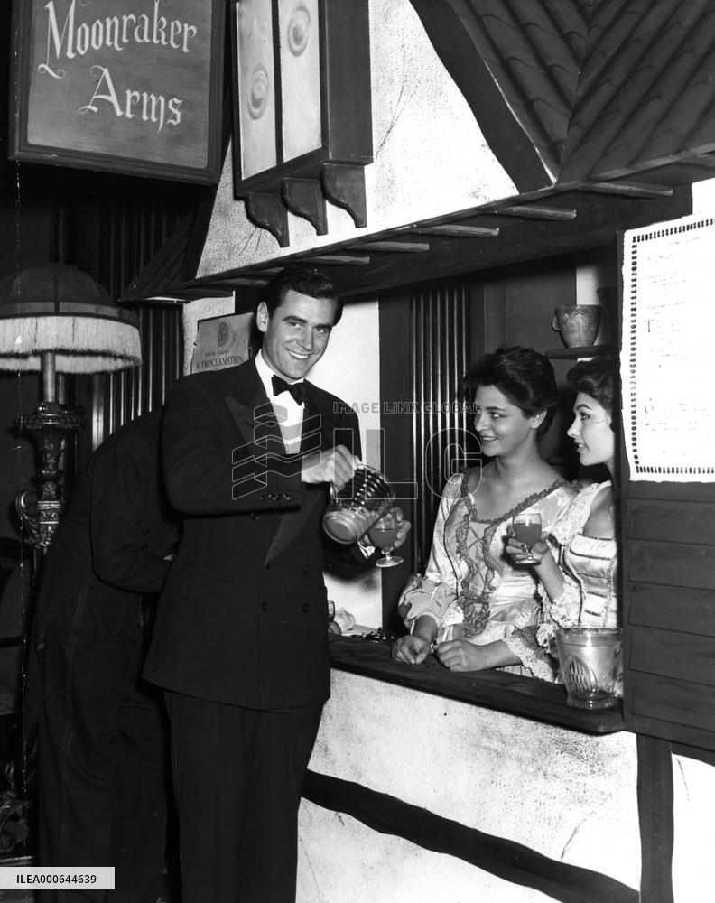 The Moonraker (1958) Film