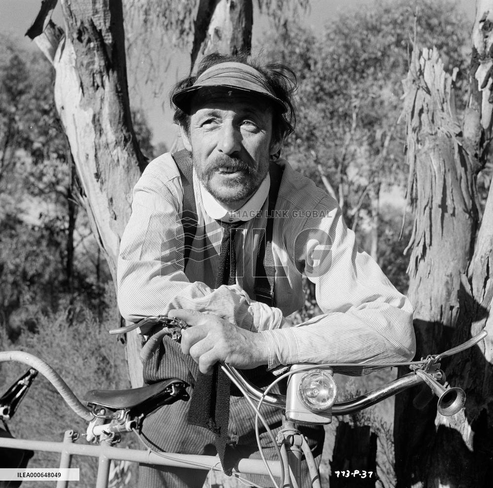 The Shiralee (1957) Film