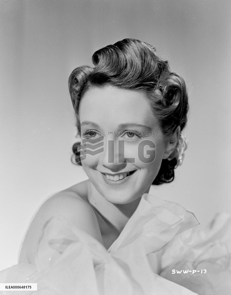 Ships with Wings (1941) Film