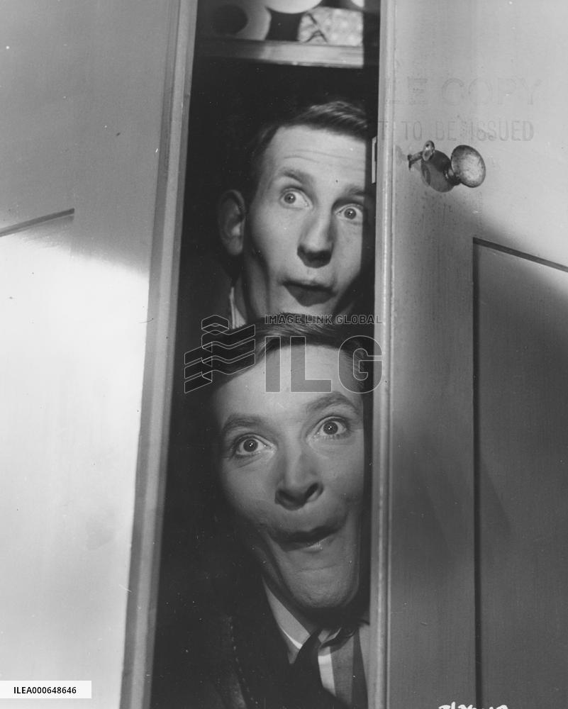 Twice Round the Daffodils (1962) Film